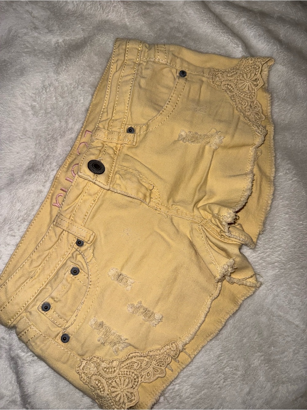 🏷️RUE 21 DISTRESSED SHORTS
